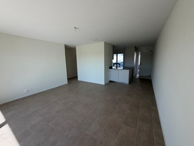 A LOUER 3.5 PIECES AVEC JARDIN/TERRASSE BUSSIGNY (3)