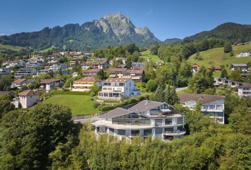 Living with a panoramic view and tax benefits. (3)