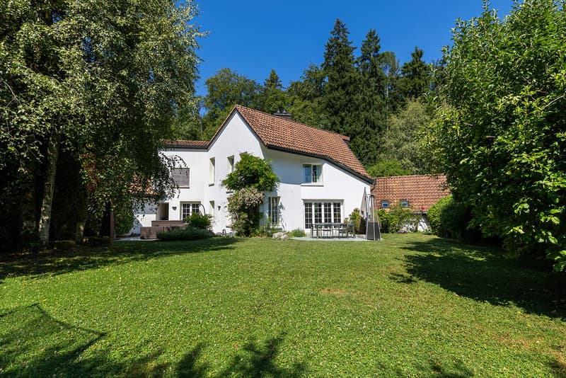 Charming 5.5-room country house in a sought-after location (1)