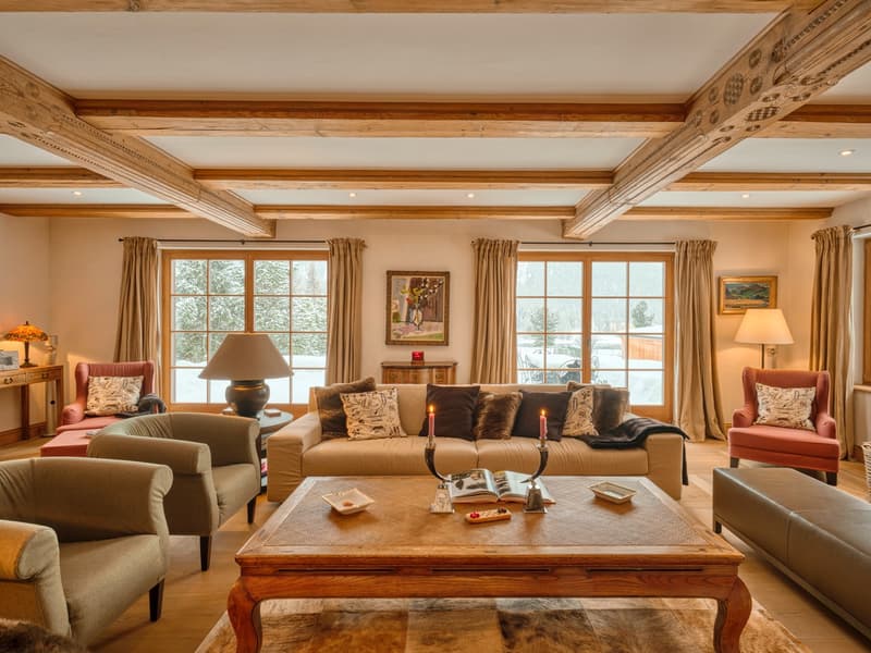 Chesa Nova - Villa in sunny central location in St. Moritz village. (2)