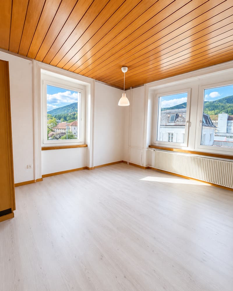 Appartement 4.5 pièces lumineux avec vue sur les montagnes à Malleray (4)