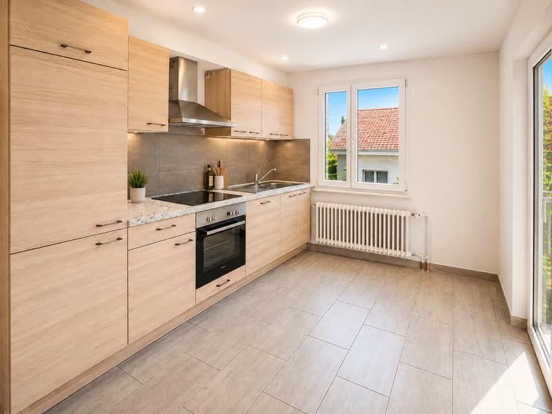 Magnifique 4.5 pièces, très spacieux et lumineux avec cuisine et salle de bain moderne ! (2)