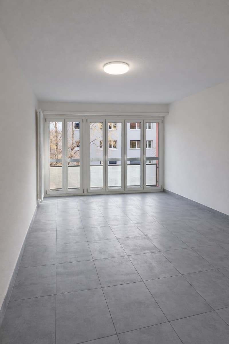 Wohnung 3.5 Zimmer in La Chaux-de-Fonds – komplett renoviert und hell! (9)