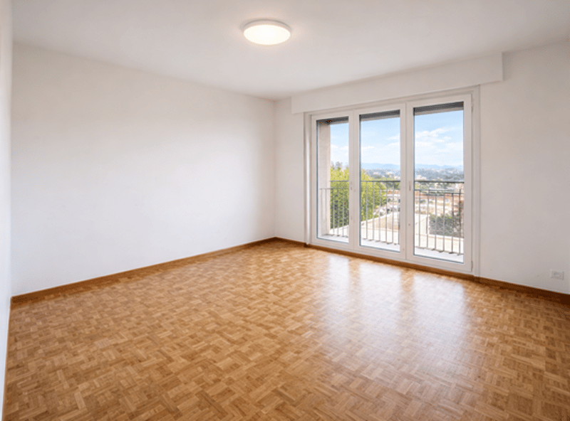 Charming 3.5-room apartment with panoramic view - First month's rent offered! (6)
