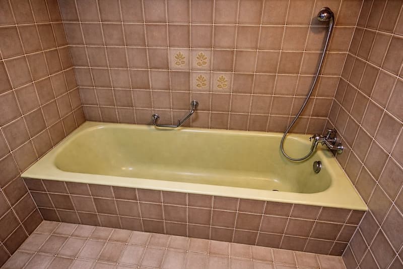 Wo das Holz eine Geschichte erzählt — Seltenes Apartment in Le Locle (6)