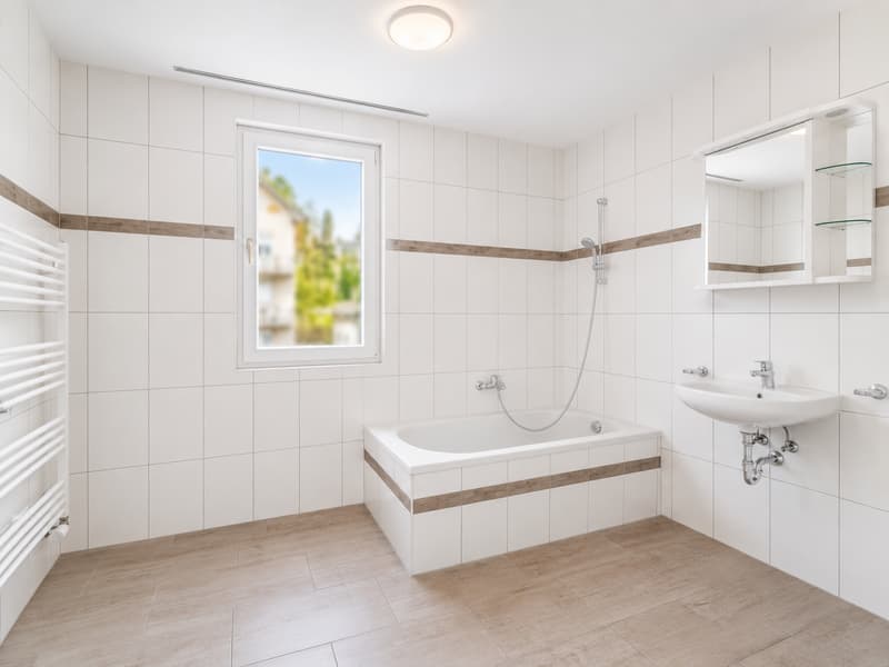 Helles 3.5-Zimmer-Wohnung in Malleray – sofort verfügbar (2)