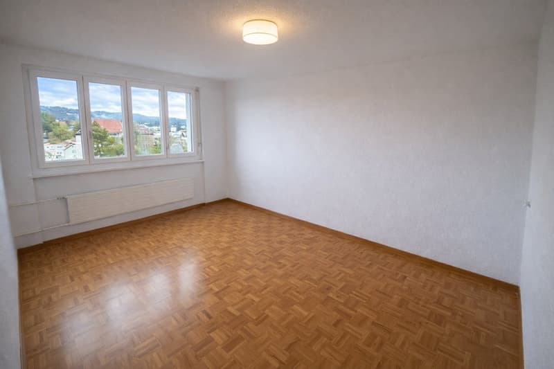 Magnifico appartamento con vista panoramica a La Chaux-de-Fonds! (4)