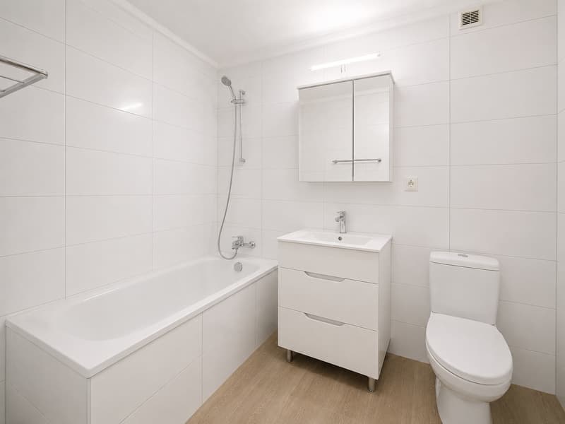 Apartment 2.5 rooms with balcony and beautiful view on the 5th floor – Le Locle (5)