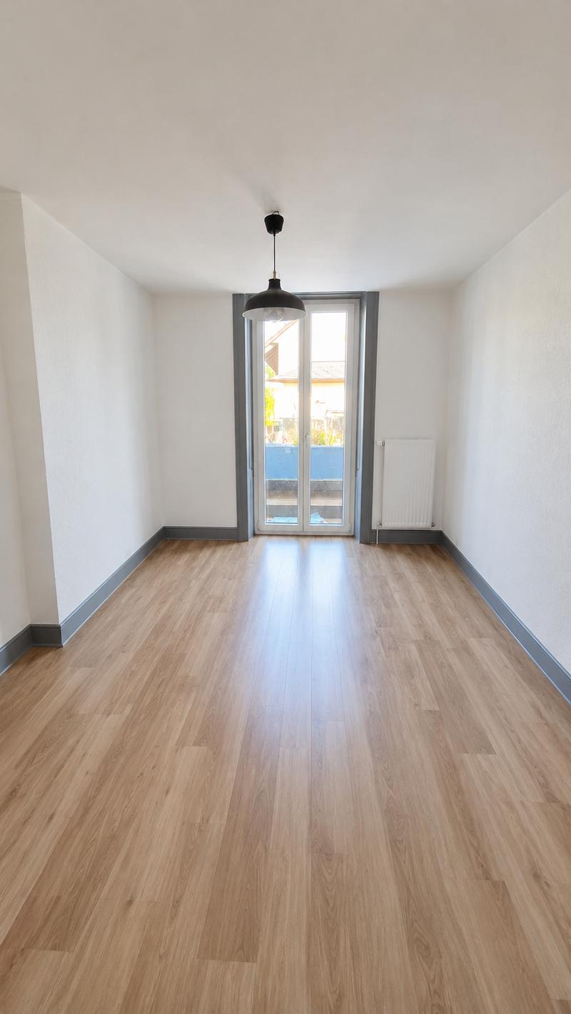 Incantevole appartamento 3.5 locali con terrazza su Bözingenstrasse a Biel – disponibile immediatamente! (5)