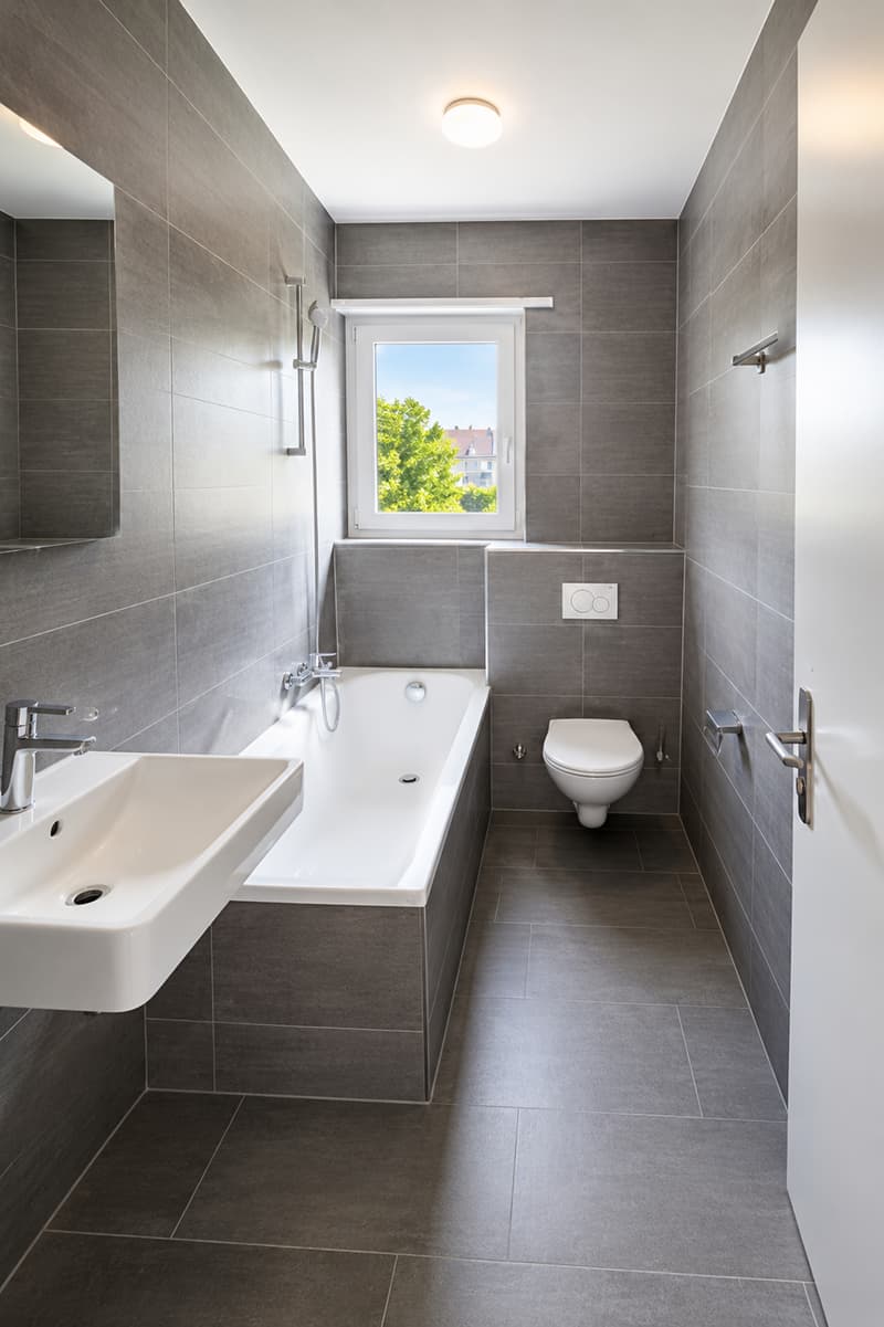 Appartement lumineux et spacieux de 4,5 pièces avec balcon ensoleillé à Granges (2)