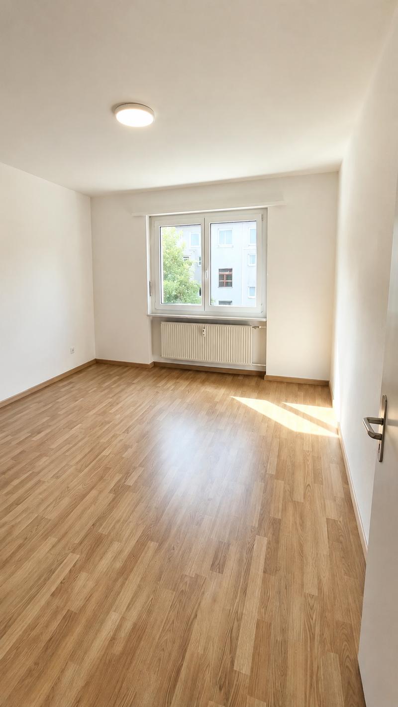 Appartement lumineux et spacieux de 4,5 pièces avec balcon ensoleillé à Granges (6)