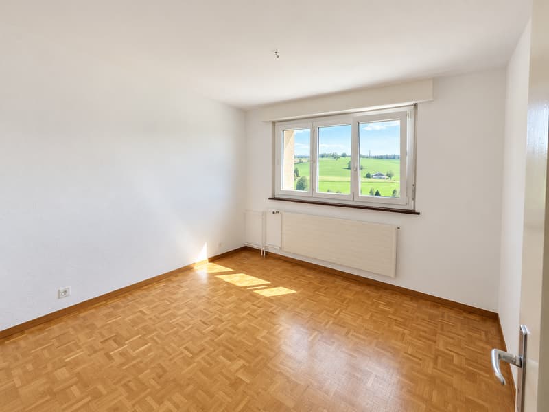 Magnifique appartement de 2,5 pièces avec vue dégagée ! (1)