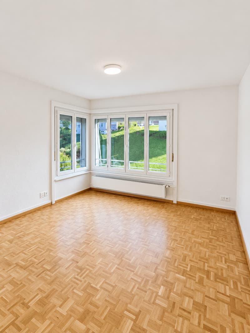 Appartement lumineux de 4,5 pièces à louer à Le Locle ! Premier mois de loyer offert ! (3)
