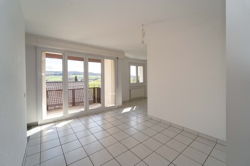 An ideal balance between functionality and a cleared living space (3)