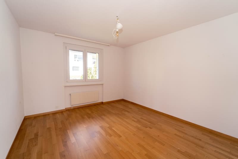 An ideal balance between functionality and a cleared living space (10)