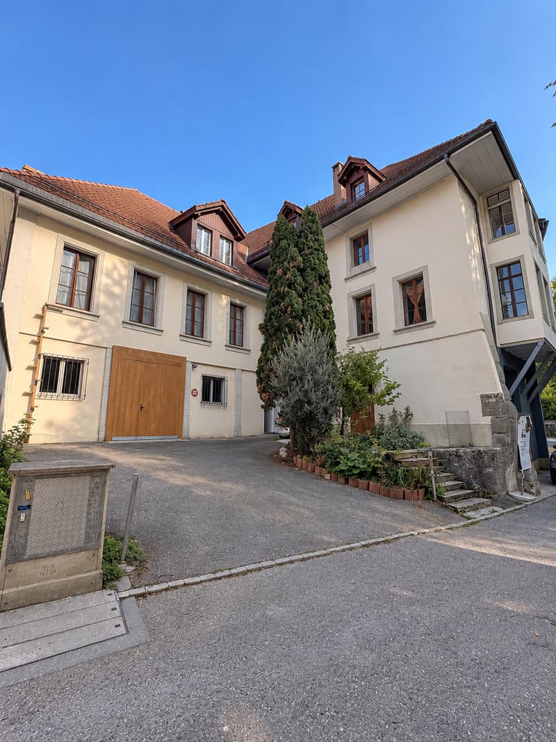 Un charmant 2.5 pièces au cœur de la Basse-Ville – Idéal pour habiter ou investir (7)