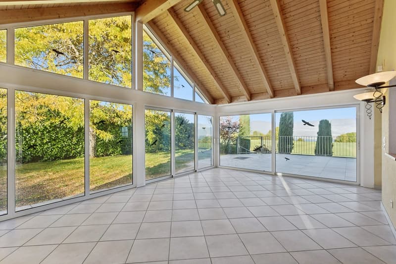 Villa Tourelle : un cadre privilégié face au lac de Neuchâtel (8)