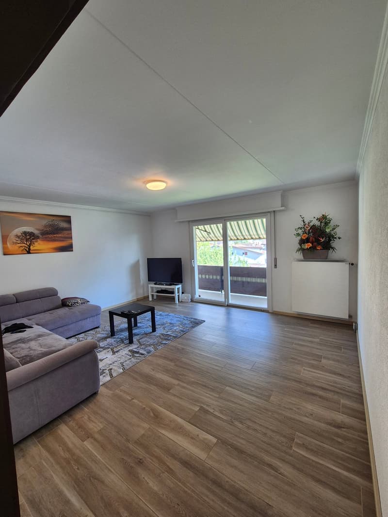 Charmantes 4.5-Zimmer-Dachwohnung in Saint-Léonard (9)