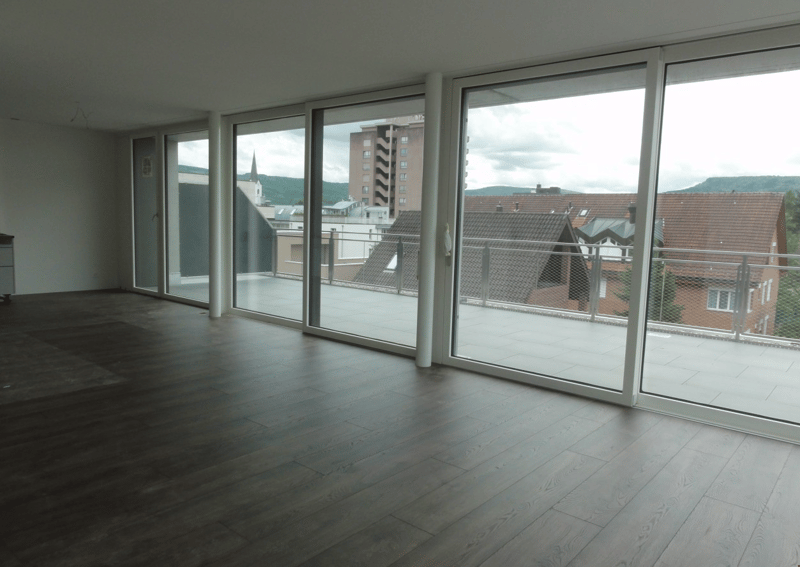2.5-Zimmer-Dachwohnung mit 78m2 Dachterrasse (12)