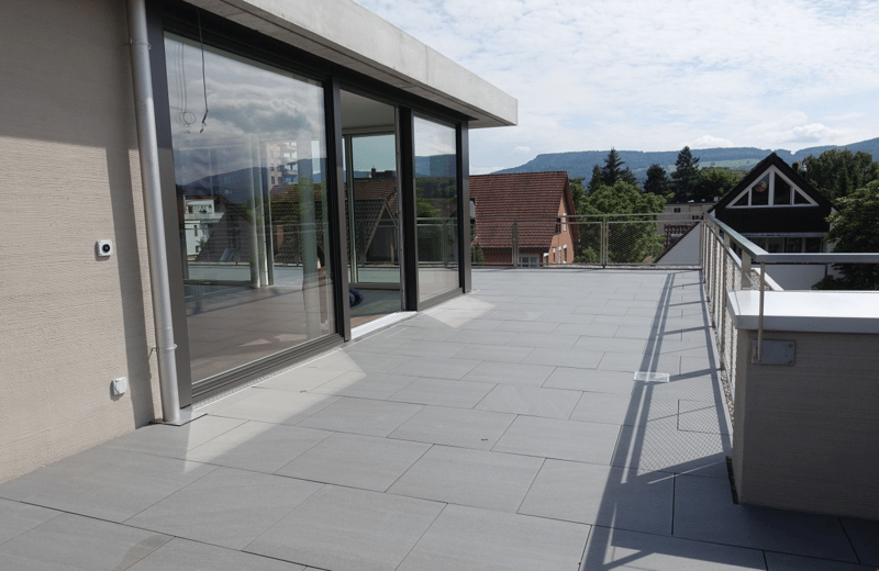 2.5-Zimmer-Dachwohnung mit 78m2 Dachterrasse (3)