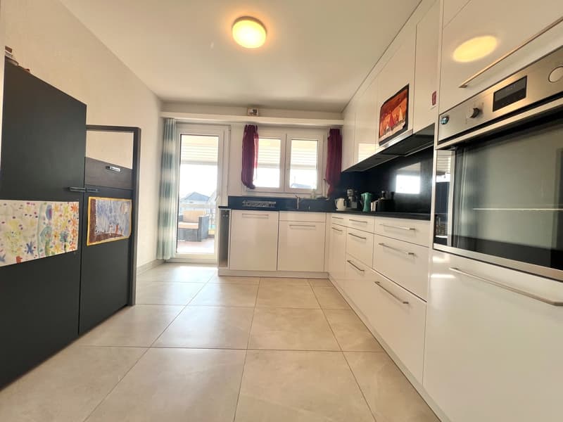 Charming 4.5-room apartment renovated, just a few minutes from Payerne (3)
