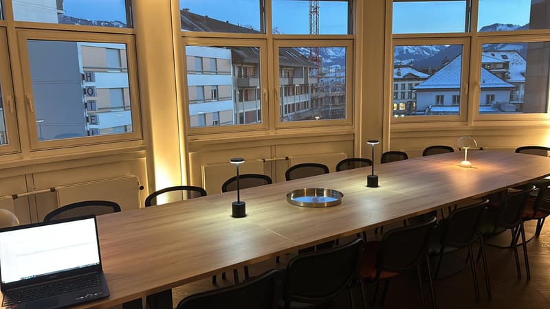 For rent? Modern conference room in Bulle (2)