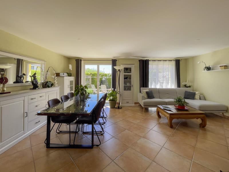 BELLE VILLA MITOYENNE MEUBLÉE - LOCATION DUREE DETERMINEE (1er novembre 2026 au 30 juin 2027) (4)