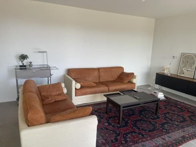 Appartement lumineux de 3,5 pièces avec grand balcon (4)