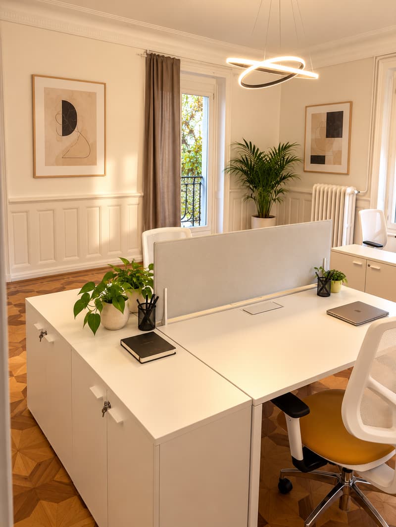 BUREAU PARTAGÉ DE 4 POSTES DE TRAVAIL (4)