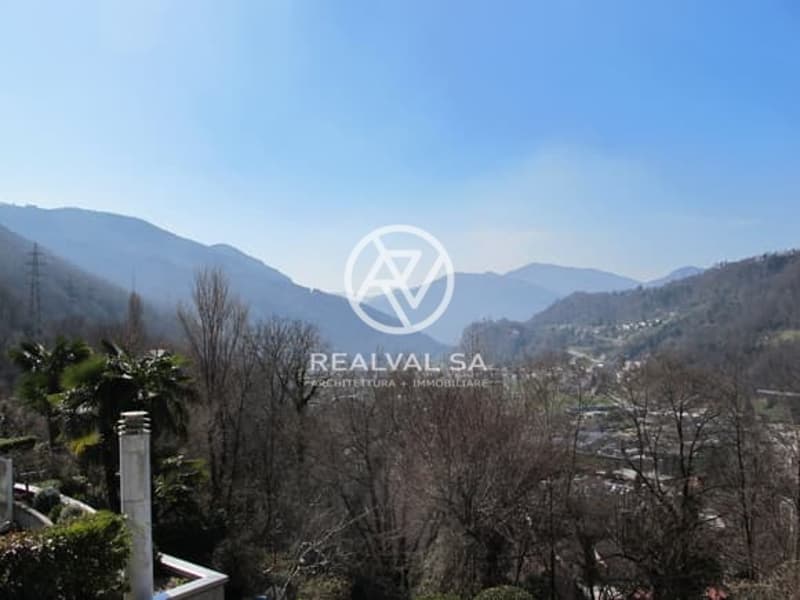 Je vends une maison à Grancia avec vue ouverte (2)