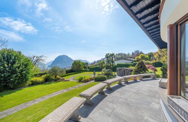Villa di charme in vendita in zona residenziale. (1)