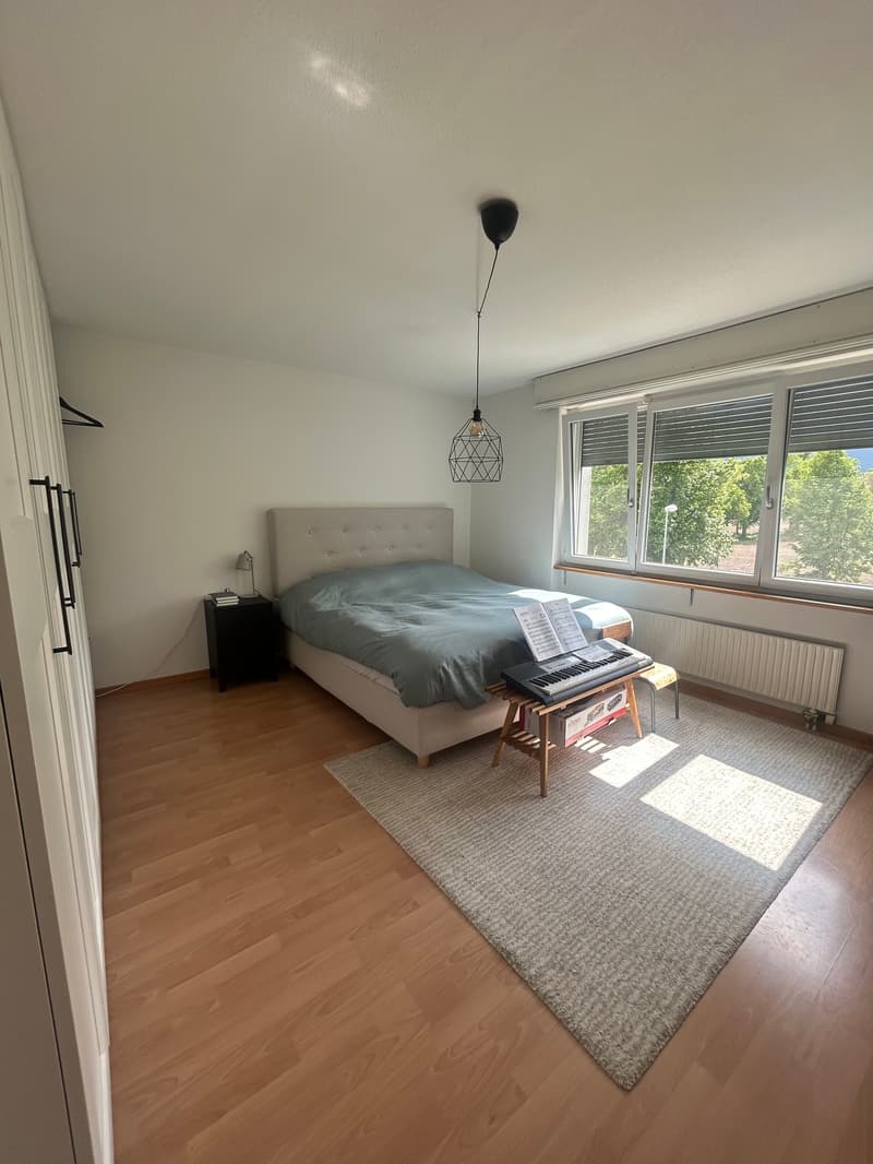 Helle 4.5-Zimmer-Wohnung in Thun (6)
