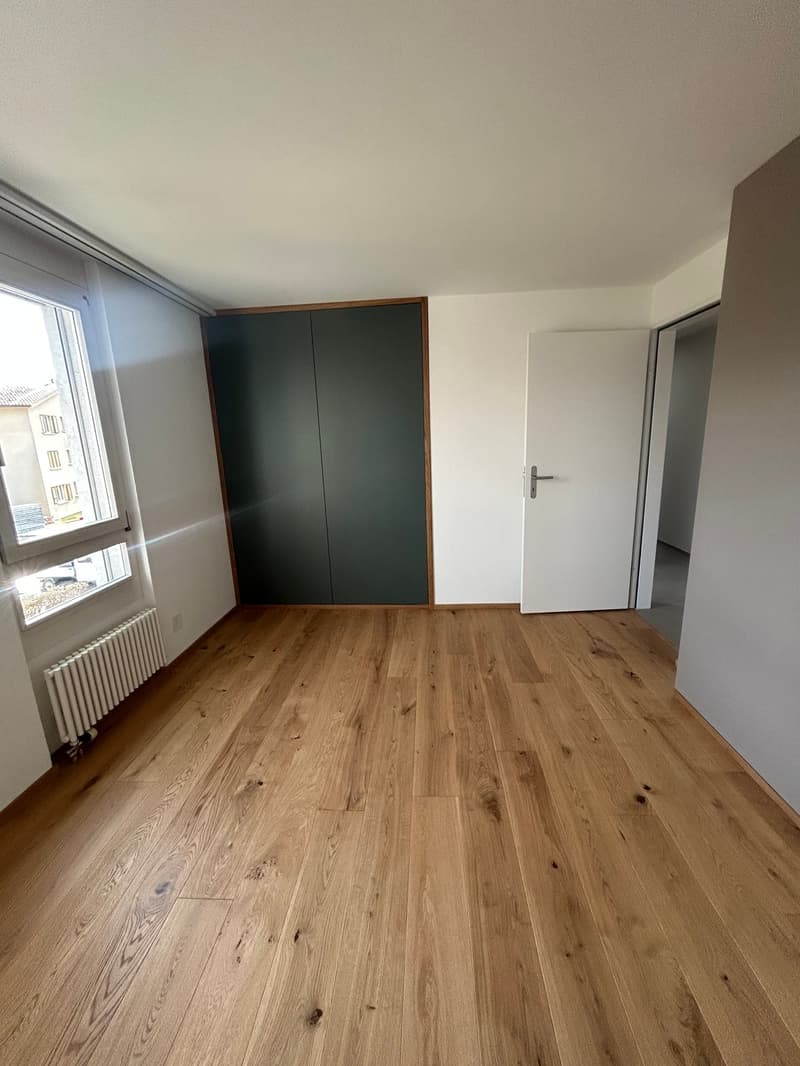 Appartamento di 4,5 locali appena ristrutturato con balcone nel cuore di Belp (18)