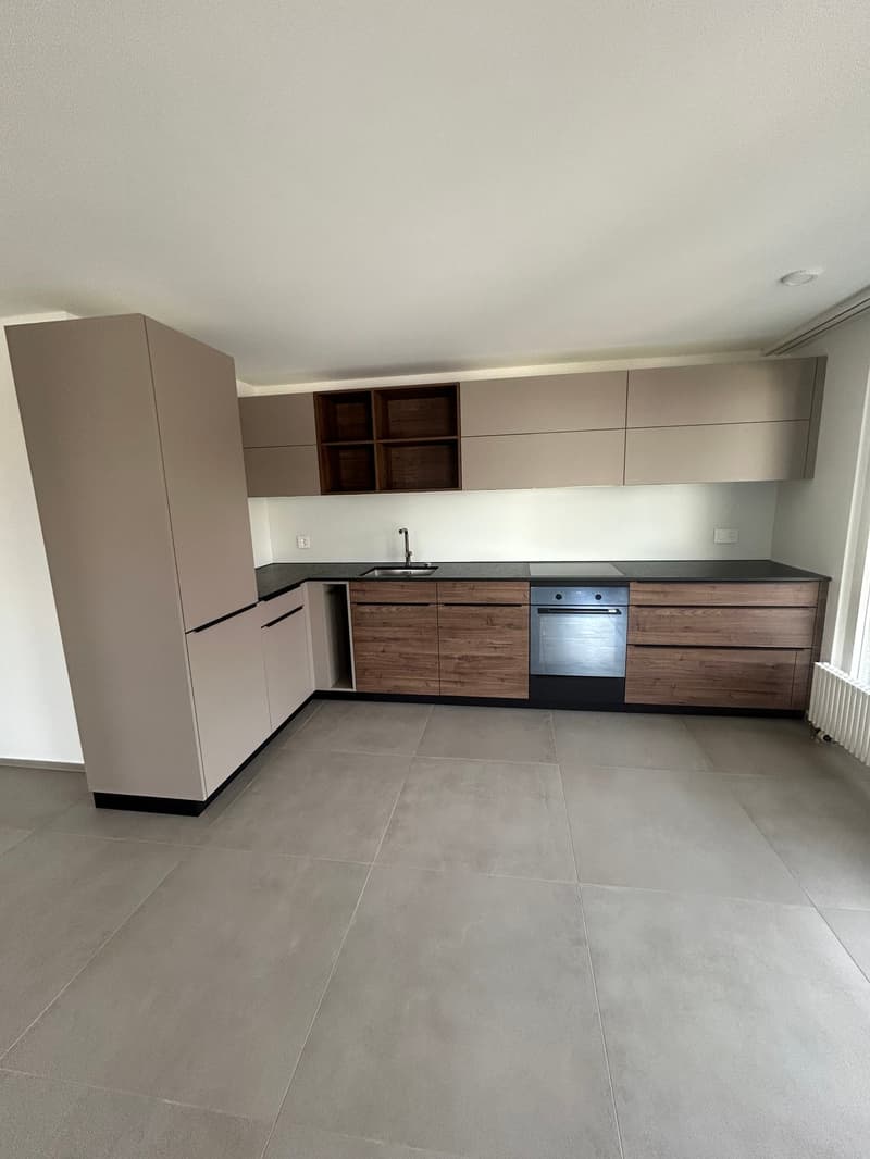 Appartamento di 4,5 locali appena ristrutturato con balcone nel cuore di Belp (1)