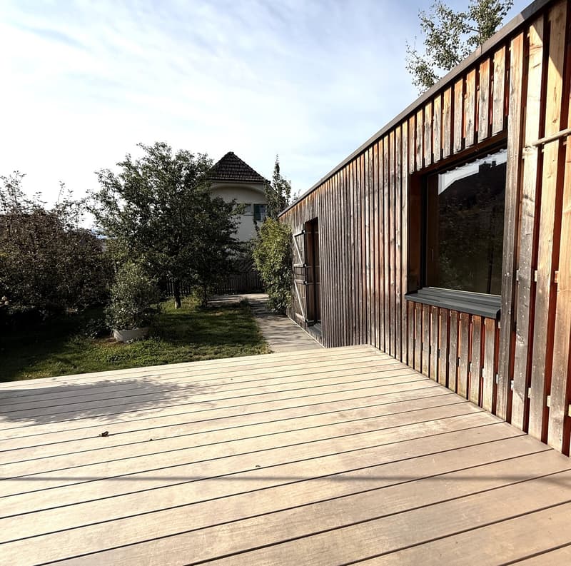 Stilvoll modernisiertes Doppeleinfamilienhaus mit hochwertigem Ausbau, Garten und viel Wohnqualität (11)