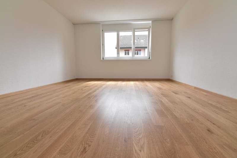 Charmante 3.5-Zimmer-Wohnung in Thun-Allmendingen (3)