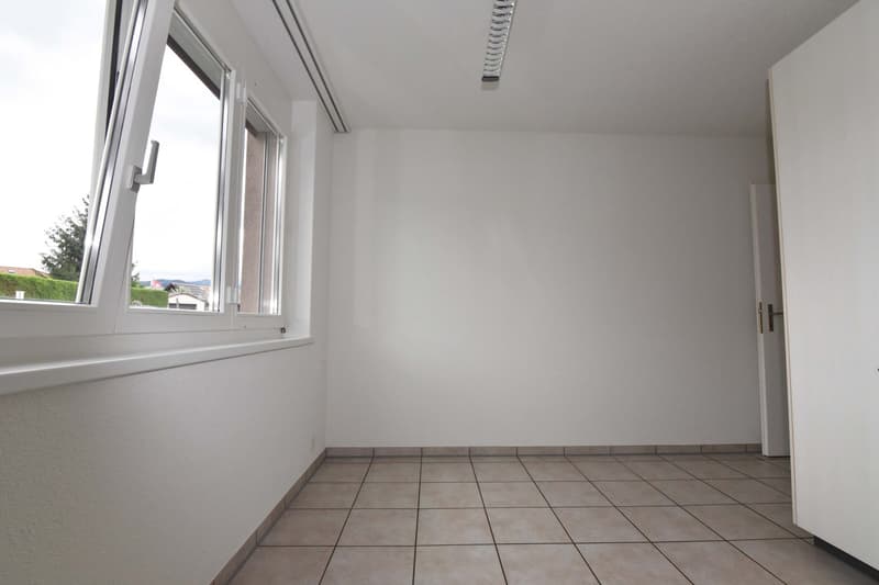Charmante 3.5-Zimmer-Wohnung in Thun-Allmendingen (9)