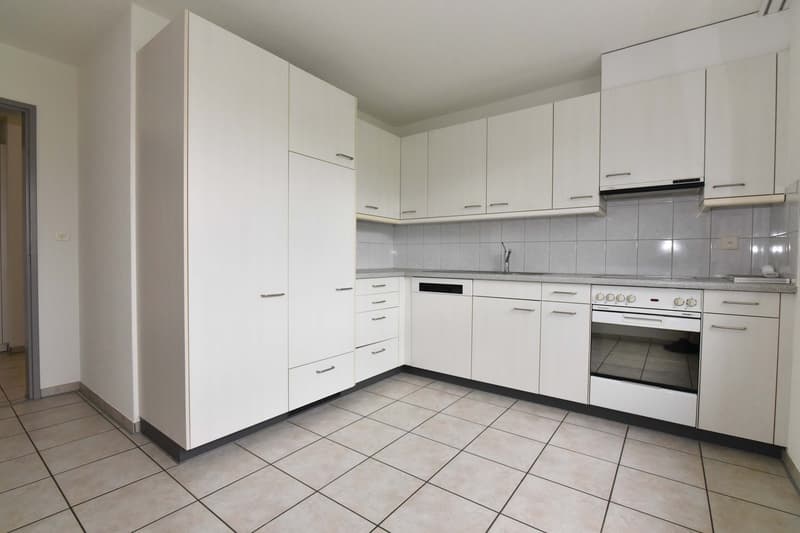 Charmante 3.5-Zimmer-Wohnung in Thun-Allmendingen (2)