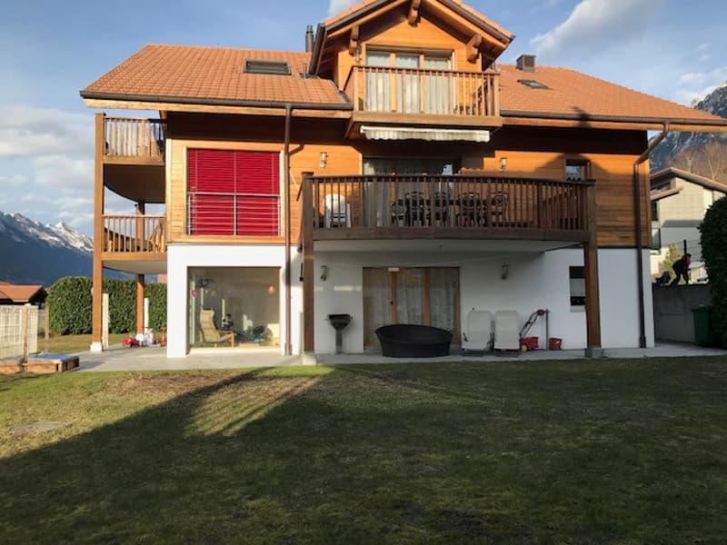 Charmante Wohnung an wunderschöner Lage am Brienzersee (1)