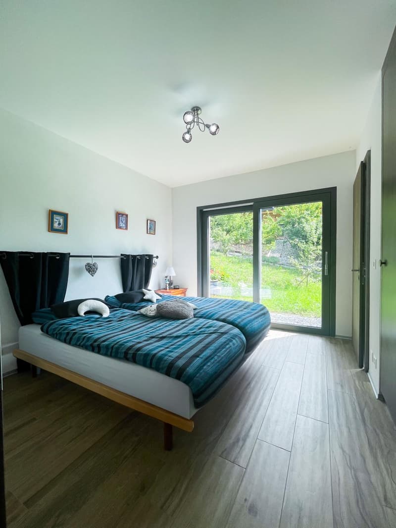 Exceptional Architect-Designed Chalet in the Heart of Nature with Pool and Panoramic View (10)
