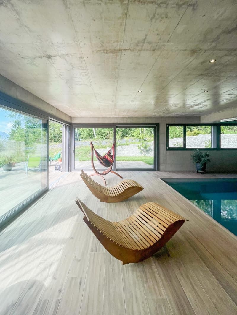 Exceptional Architect-Designed Chalet in the Heart of Nature with Pool and Panoramic View (4)