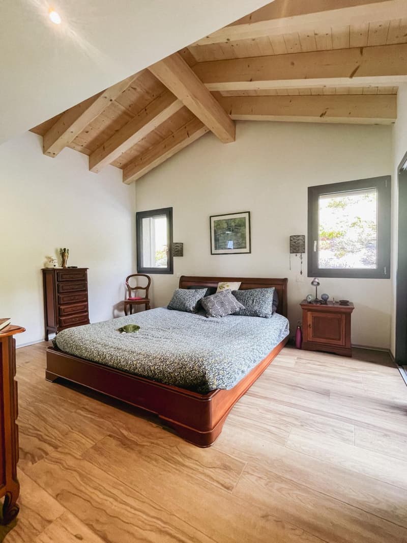Exceptional Architect-Designed Chalet in the Heart of Nature with Pool and Panoramic View (8)