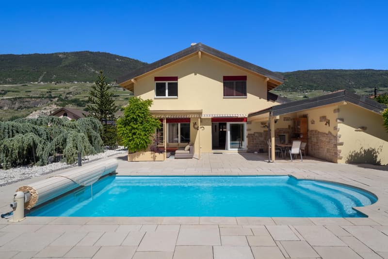 Elegant family villa with pool in Granges VS (3)