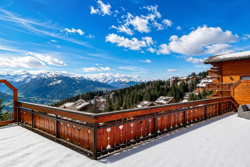 In the heart of Crans-Montana, Montana sector (11)