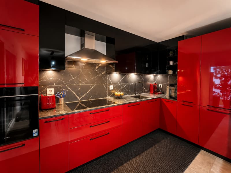 Magnifique appartement moderne 3,5 pièces avec grande terrasse à Sierre (13)