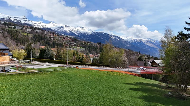 Appartement 3.5 pièces neuf avec terrasse et jardin privatif à Crans-Montana (8)