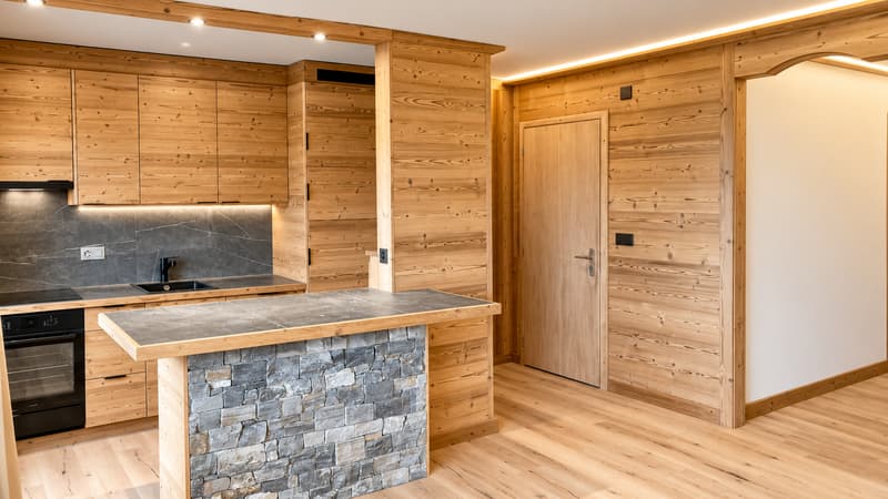 Montana ? Bel appartement rénové de 49 m² avec balcon, proche des remontées mécaniques (3)