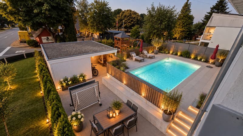 Modernes Einfamilienhaus mit Pool (10)