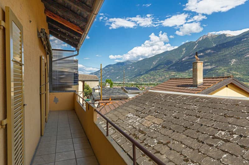 Appartamento 3p + soffitta in una casa indipendente... (3)