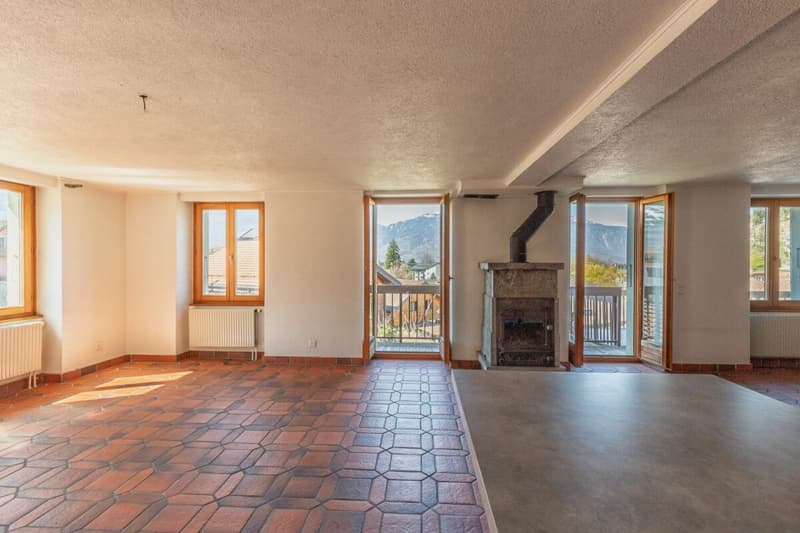 Casa di villaggio con 3 appartamenti (8)